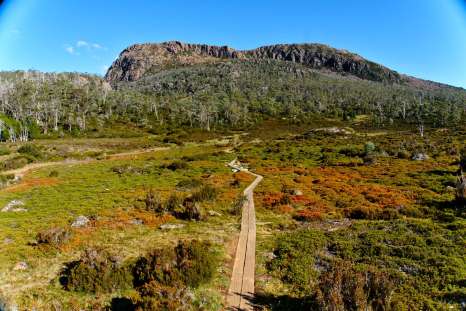 Wals of Jerulasem trail in daylight